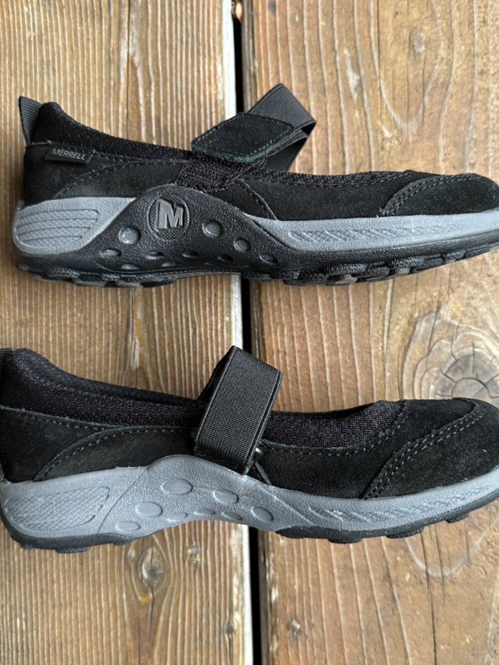 NWOT Merrell Black Leather Mary Janes with Elastic Strap in Girls 11M/EU 29 - Picture 4 of 11